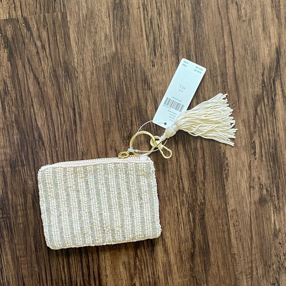 Anthropologie icon coin purse size 5” by 3.5” - Picture 10 of 12